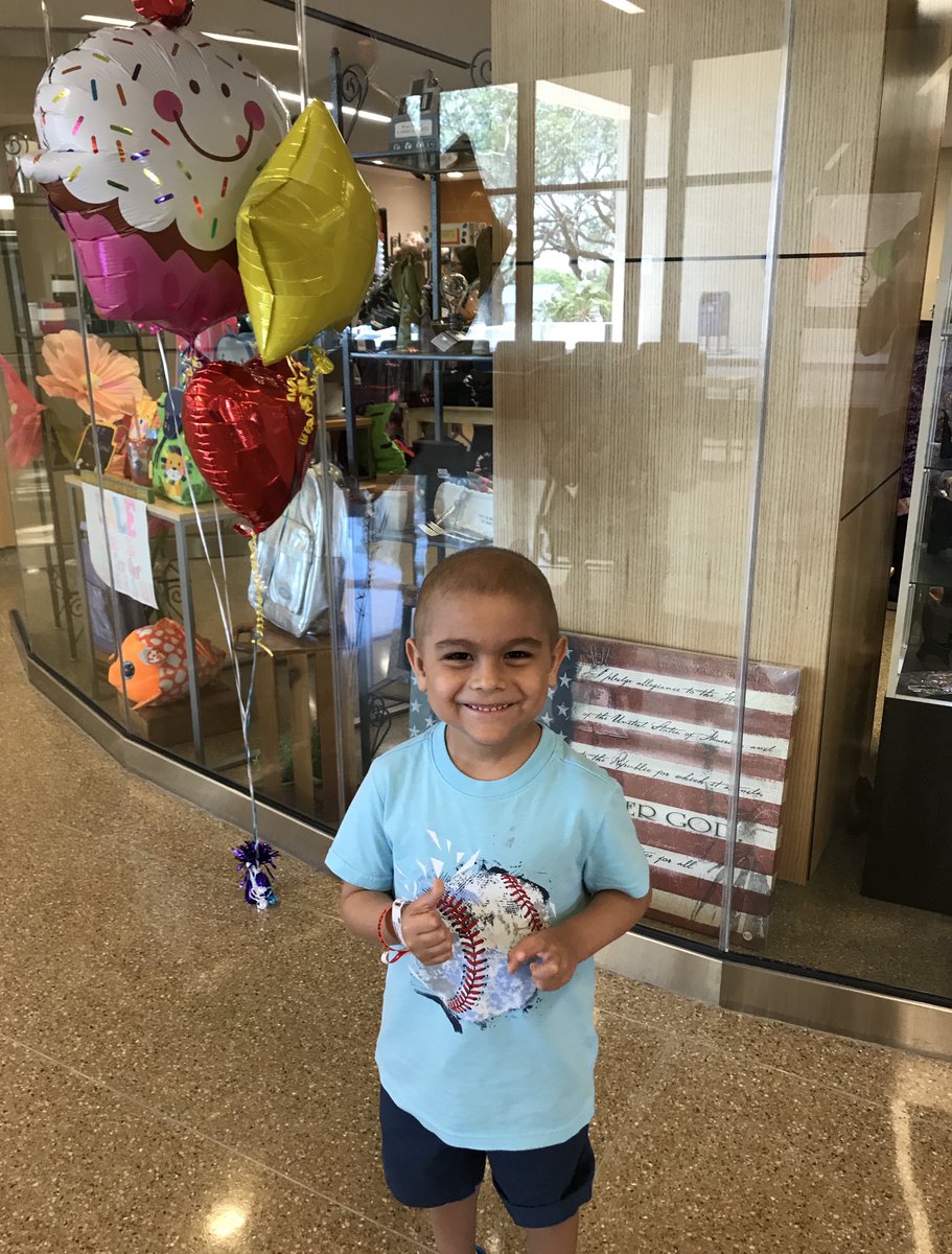 AlexsLemonade's tweet photo. Today is the first day of Alex’s Million Mile! Why are we going 1 million miles and raising $1 million? Click here https://t.co/zVtwfbRTD7 🍋 https://t.co/HADQw8fvHt