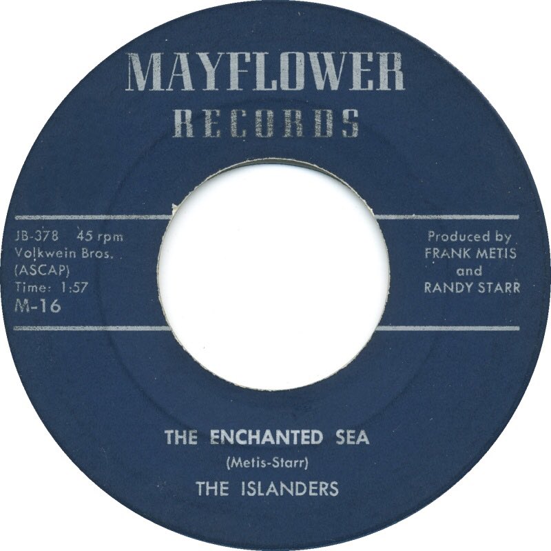 Fifties_Music's tweet photo. The Islanders - The Enchanted Sea
(US #15, Aug 1959)
https://t.co/IoNVXLhuf6
#FrankMetis #RandyStarr #RalphFCurtiss #MayflowerRecords https://t.co/2KwwZMLblg