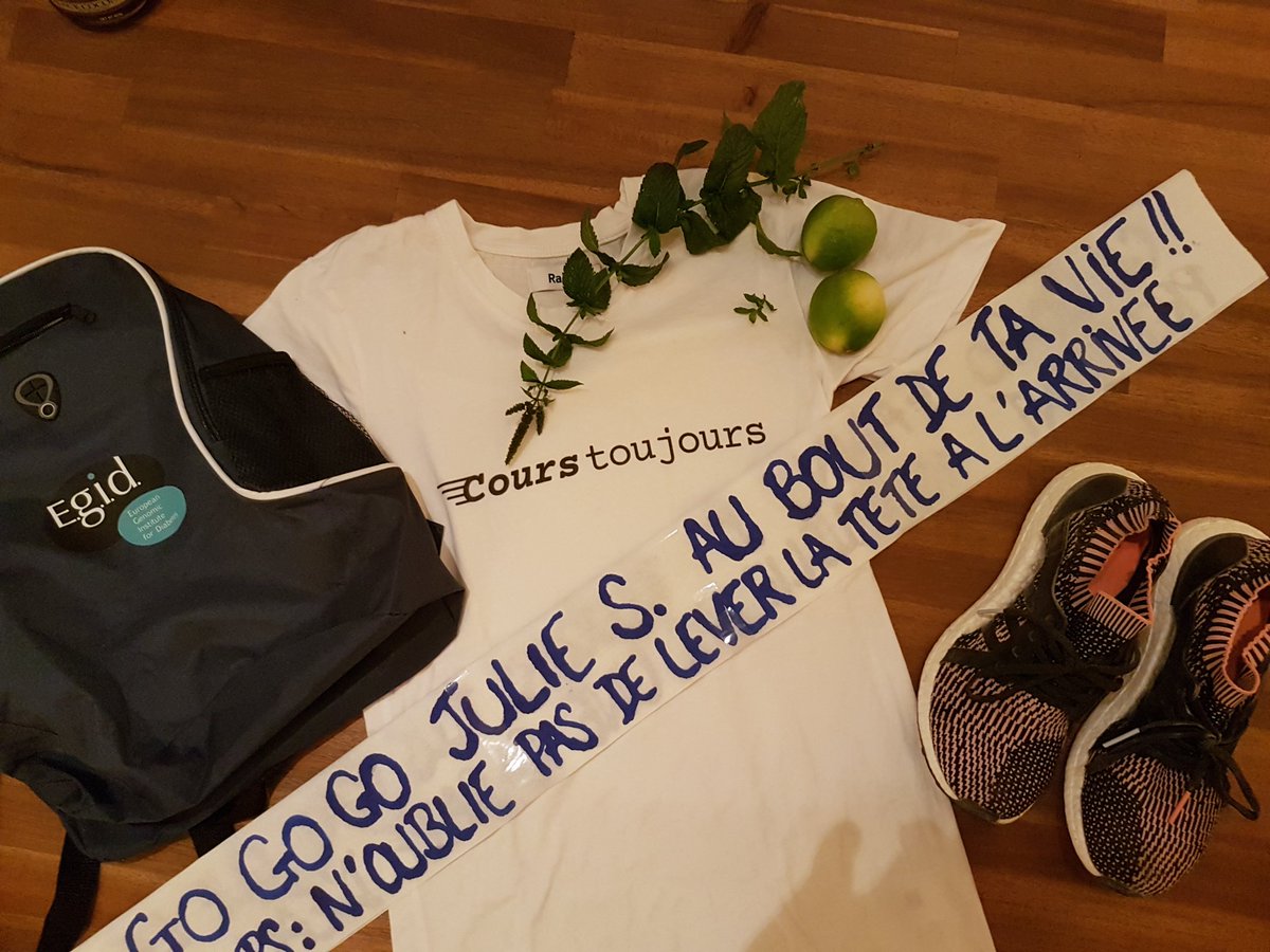 DoroThuillier's tweet photo. mode supportrice demain pr les courses de la #braderiedelille Gogogo @Fann_pruvost sur le semi 9h & J.#Sylvain sur le 10k 11h 👊💪🏃#onEstLaaa https://t.co/0OshLSt6Gk