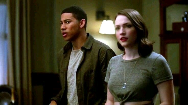 the_best_ships_'s tweet photo. Jesse Wells & Wally West
#QuickWest https://t.co/8pmNtTWXOb