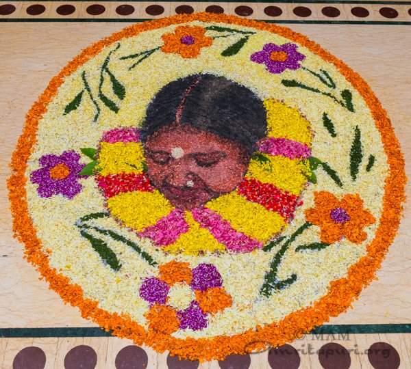 Mata Amritanandamayi On Twitter Happy Onam To All Of Amma S