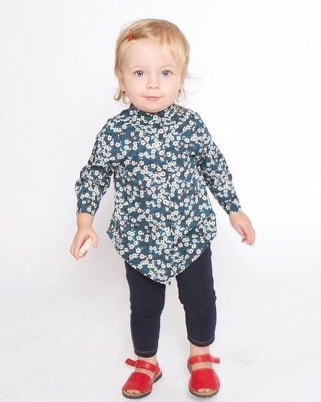 #BacktoSchool edition 🍎⠀
⠀
FLORAL SHIRT | @cadolo_childrenswear_

ecohabitude.com/products/10248…
