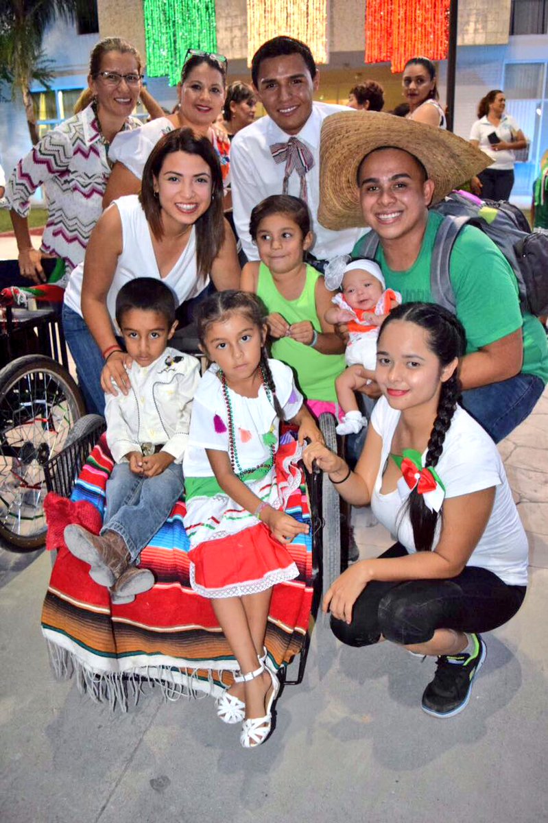 Gabyoss's tweet photo. Felicidades a los ganadores del primero y segundo lugar #Bicicletón de unidades decoradas #FiestasPatrias #Nava #ÚltimoAño @JuventudNava1 https://t.co/gHBbAR3HxS
