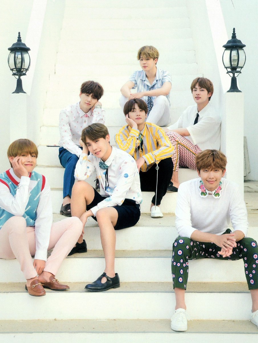 KARMA_is_ARMY's tweet photo. Summer Package got me feeling a mix between Emo and Soft😍❤️
#BTS #방탄소년단 #防弾少年団 #BTSSummerPackage2017 #4YearsofTeamwork https://t.co/ytfegOtloI