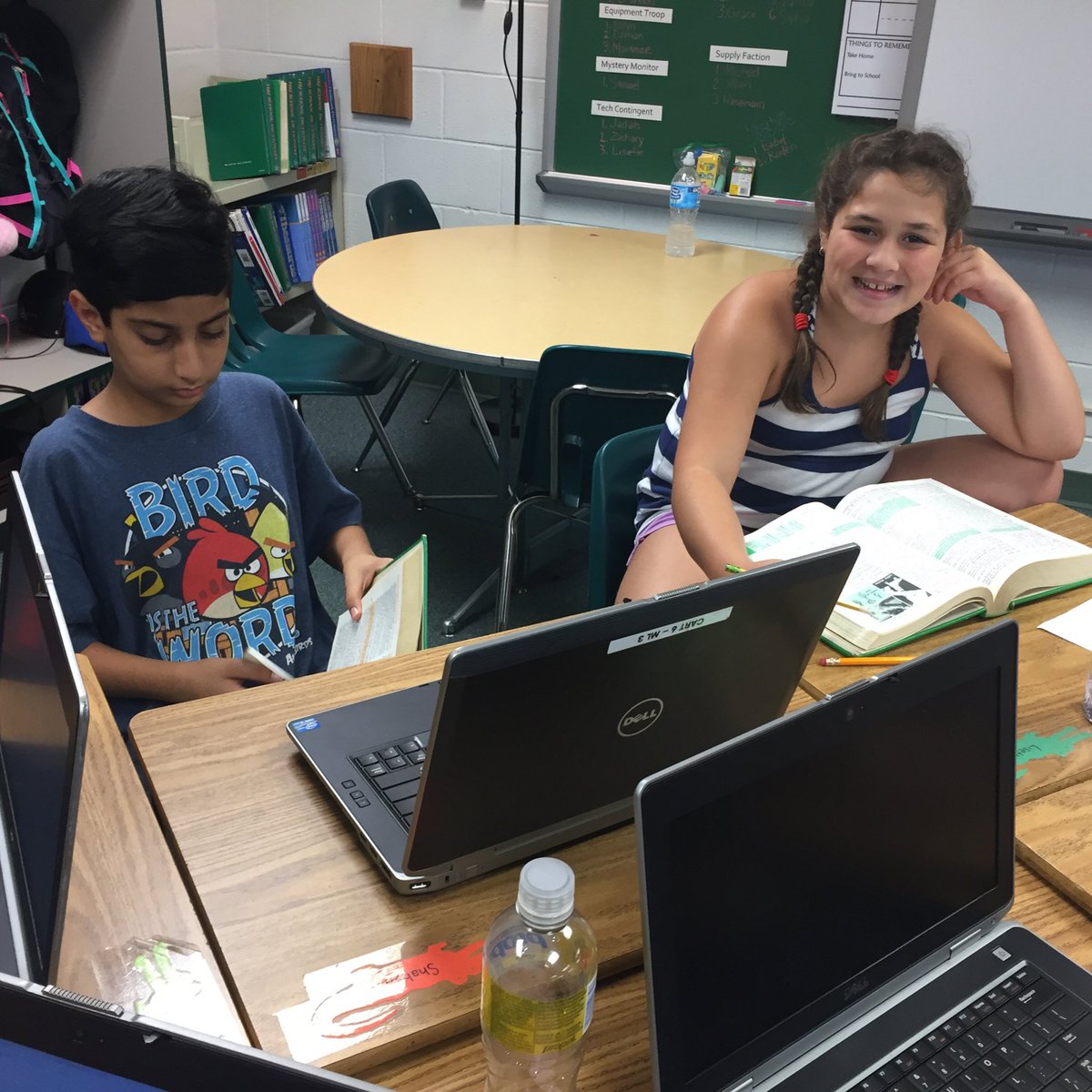 KingsGlenES's tweet photo. Collaborating, composing, editing and digital publishing. Poetry in every way! #FirstWeekFairfax
#KGcreates https://t.co/IJpSOfCZBa