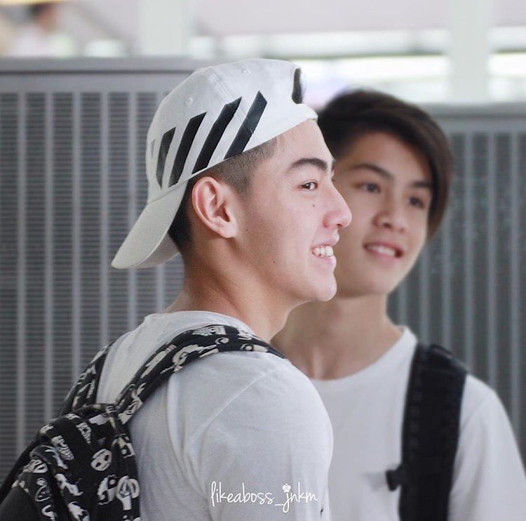 todayiwearstore's tweet photo. พร้อมส่ง rare off white baseball capสีขาว 120฿ แบบเดียวกับ #เจ้าขุน #เจ้านาย #คนละชั้น #ลู่หาน #Luhan
• สั่งของ dm ได้เลยนะคะ
#TDIW https://t.co/PO4oFJg7DJ