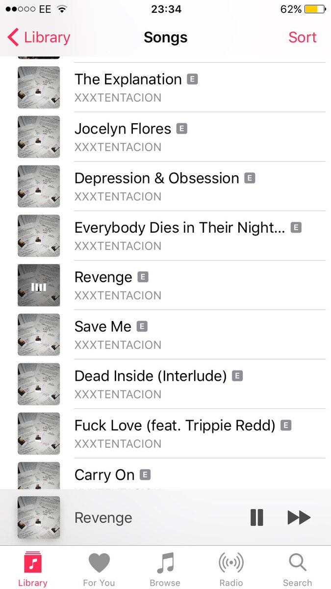 xFlowclanx's tweet photo. @xxxtentacion shits fire 🔥🔥🔥 https://t.co/0StWbvCUfi