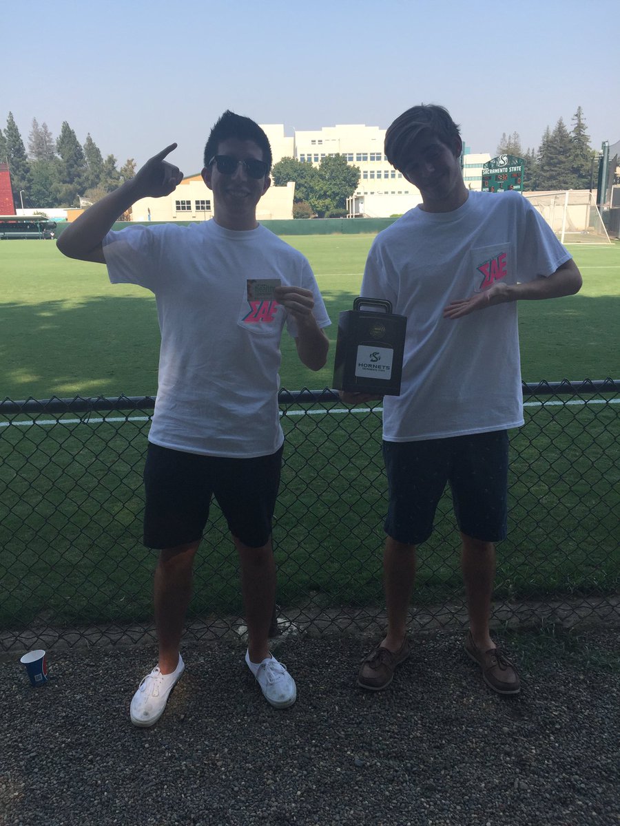 Shoutout <a href="/SAE_SacState/">SAE_SacState</a> brothers Ryan Kuwada and Cole Younger on winning a <a href="/raleys/">Raley's</a> gift card! #StingersUp