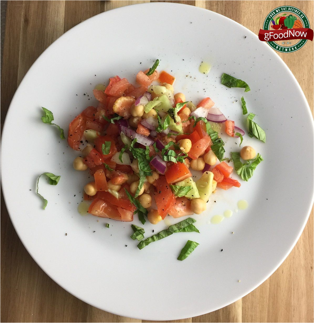 gFoodNow's tweet photo. Here’s a salad that is bright, colorful, #delicious 16oz Mediterranean Chickpea Salad https://t.co/ANRTn1MzNw #foodie #gfoodnow #vegansalads https://t.co/Uf6JHUap3f