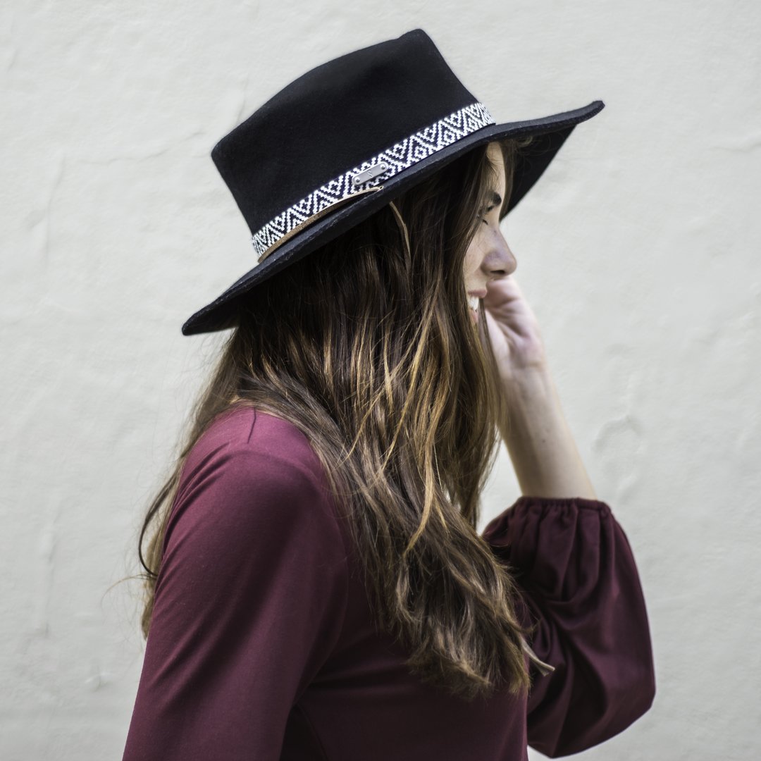 kgfashion's tweet photo. Permission to wear a hat all month? Granted! Get yours at K&G and celebrate #NationalFallHatMonth! https://t.co/2AqHTbLYvT
