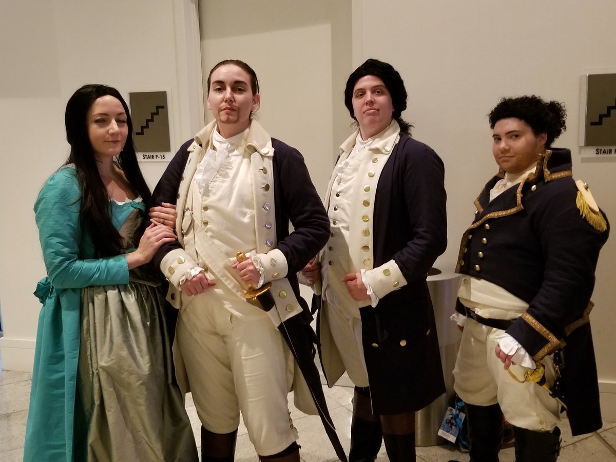 kitkatz221's tweet photo. @Lin_Manuel we are waiting for you at #DragonCon2017 https://t.co/F3y7hGxXr8