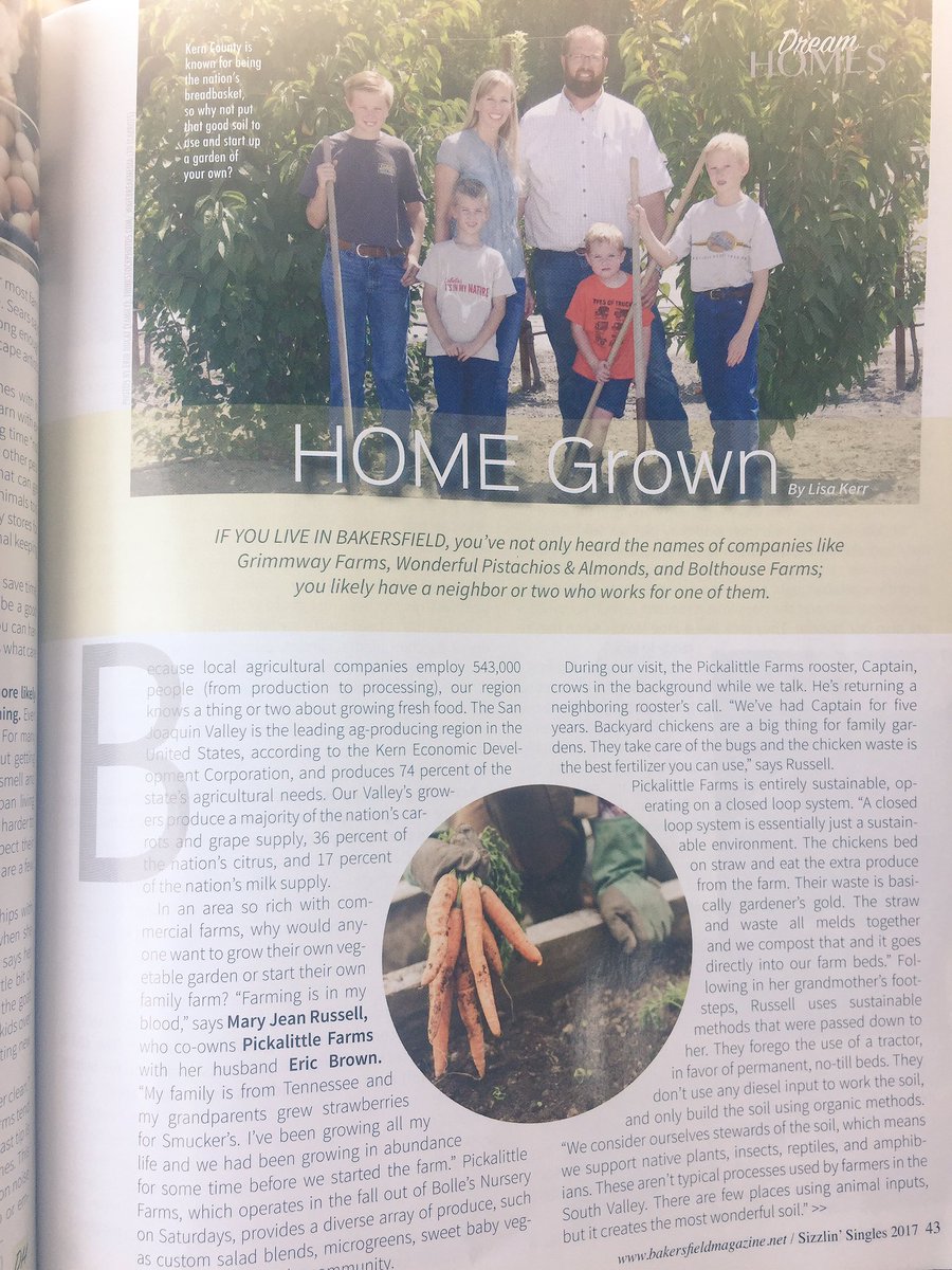 Kerr_BCSD's tweet photo. Happy to be published in this month's issue of @bakersfieldmag. Got a copy of the issue for my classroom. #TeamBCSD https://t.co/9sRKlrTtCG
