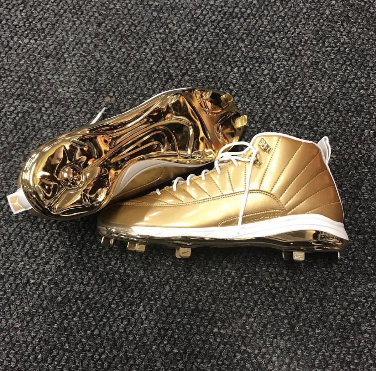 manny machado cleats