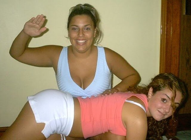 🍑 Spanking London tweet media