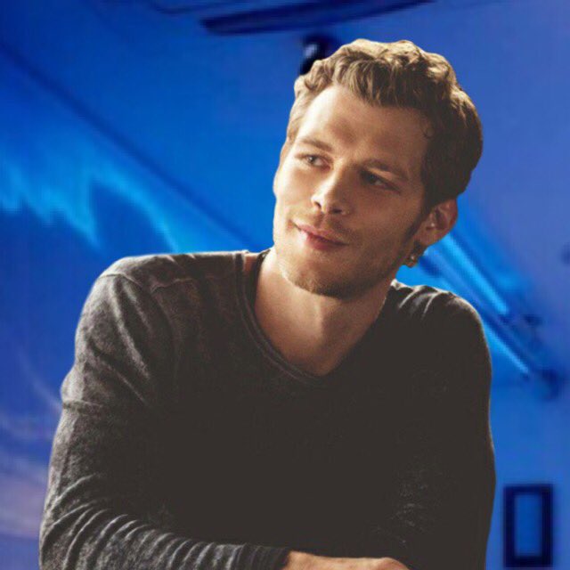 Liara_1623's tweet photo. спасибо @somerr_twioform  за чудесную оформу😍💙
#НоваяАватарка https://t.co/mxeIl14qG8