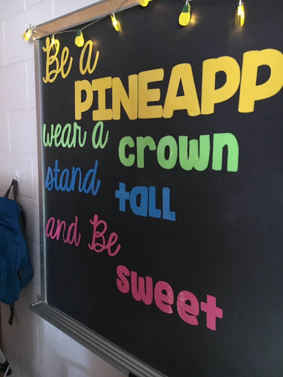 drpamela07's tweet photo. @WilliamHalleyES building a positive classroom environment. #hornetshelpinghornets https://t.co/EGkYtLJkBM