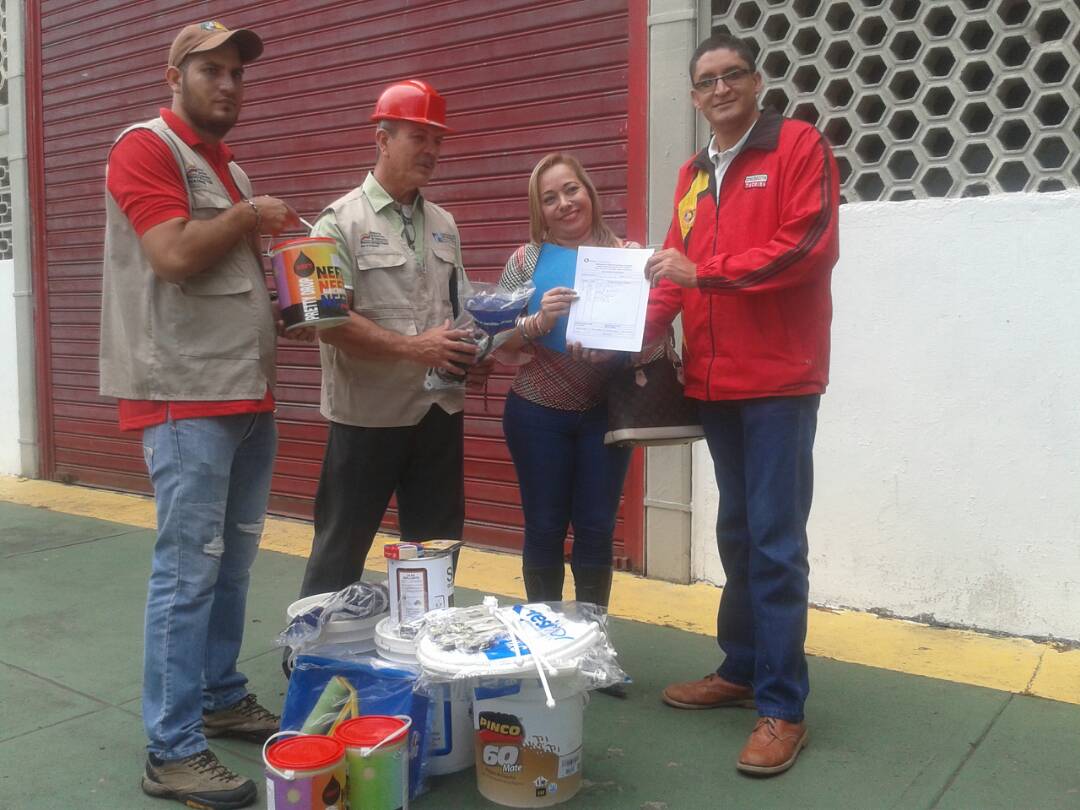 Escuelas  de diferentes municipios  del Tàchira continuaran recibiendo material del programa una gota de amor para mi escuela .