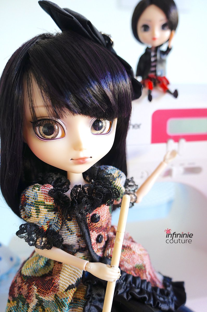 InfininieCoutur's tweet photo. PullipAlura is puzzled if I can use it
#pullip #DIY #pullipphotography #fashion #toycommunity #dollcommunity #dollcollector #toy #sewing https://t.co/oWK77vkmXk