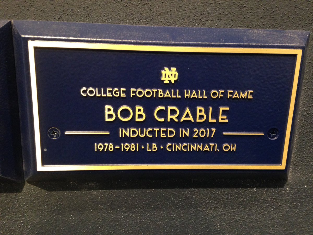 NDMonogram's tweet photo. Celebrating our most recent College Football Hall of Fame member, Bob Crable '82. Congrats, Bob!
#LinebackerLegend🏈
#HallOfFame🏈
#NDFamily☘️ https://t.co/SsEOWRckct