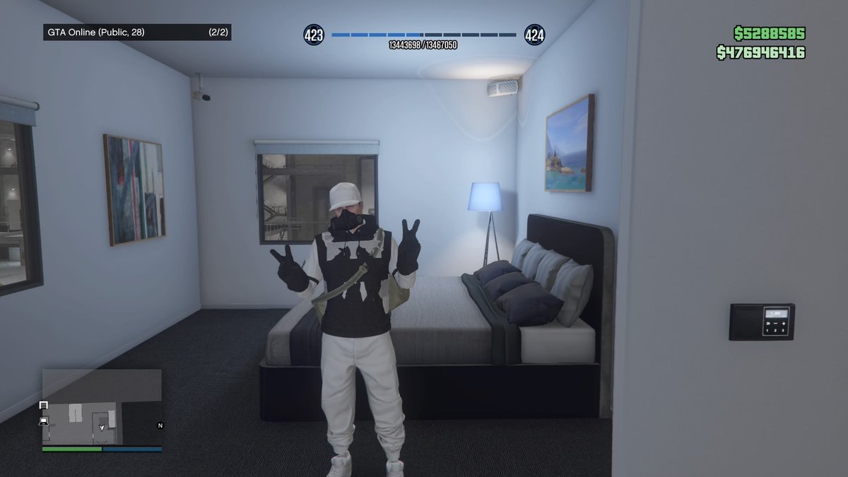 MistAccounts's tweet photo. Ps4 GuNz00012
10 modded outfits 
10 modded cars 
Fast run 
400mill
White Joggers
Space ranger helmet
OFFER ME PRICES IN DMS PAYPAL ONLY https://t.co/3CTBlqkCoe