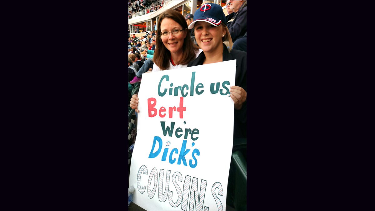 yeldard600's tweet photo. #twinspics https://t.co/hjXkhR5fFn