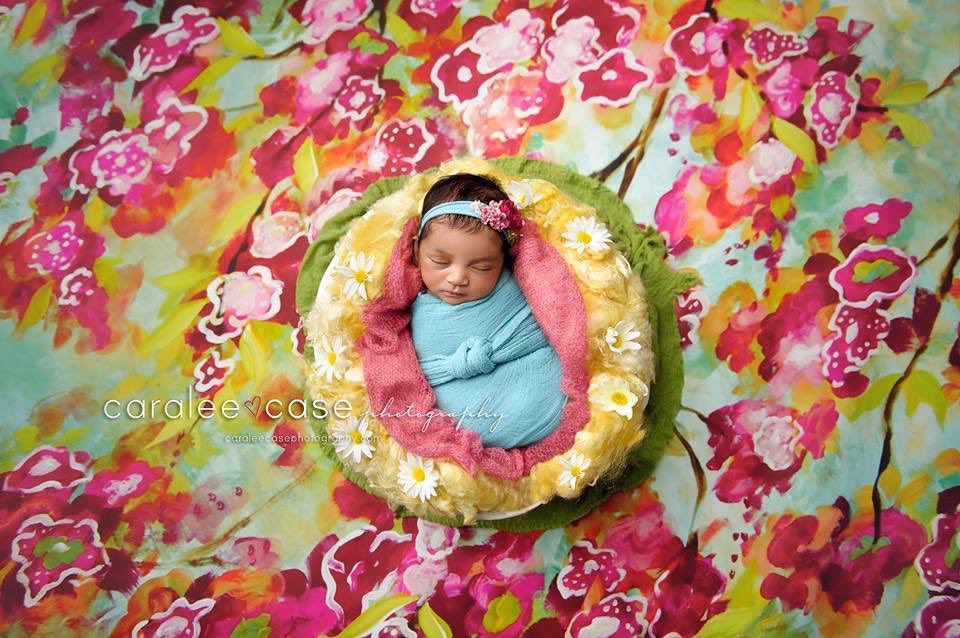CreativeCaptur1's tweet photo. Isn't she gorgeous?!
#Gorgeous #Flower #Brazil #SaoPaulo #Newborn #NewbornPhotography #BabyPhotography #ChildPhotography #Nikon #Awesome https://t.co/4v9NF5gNrs