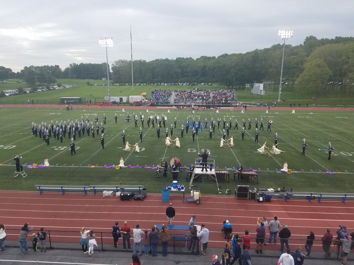 CCMSBand_Orch's tweet photo. CCHS Marching Band in action at the Cedar Bowl. Great first show! @cedarcrestband #FalconPride https://t.co/O4rsp6h92k
