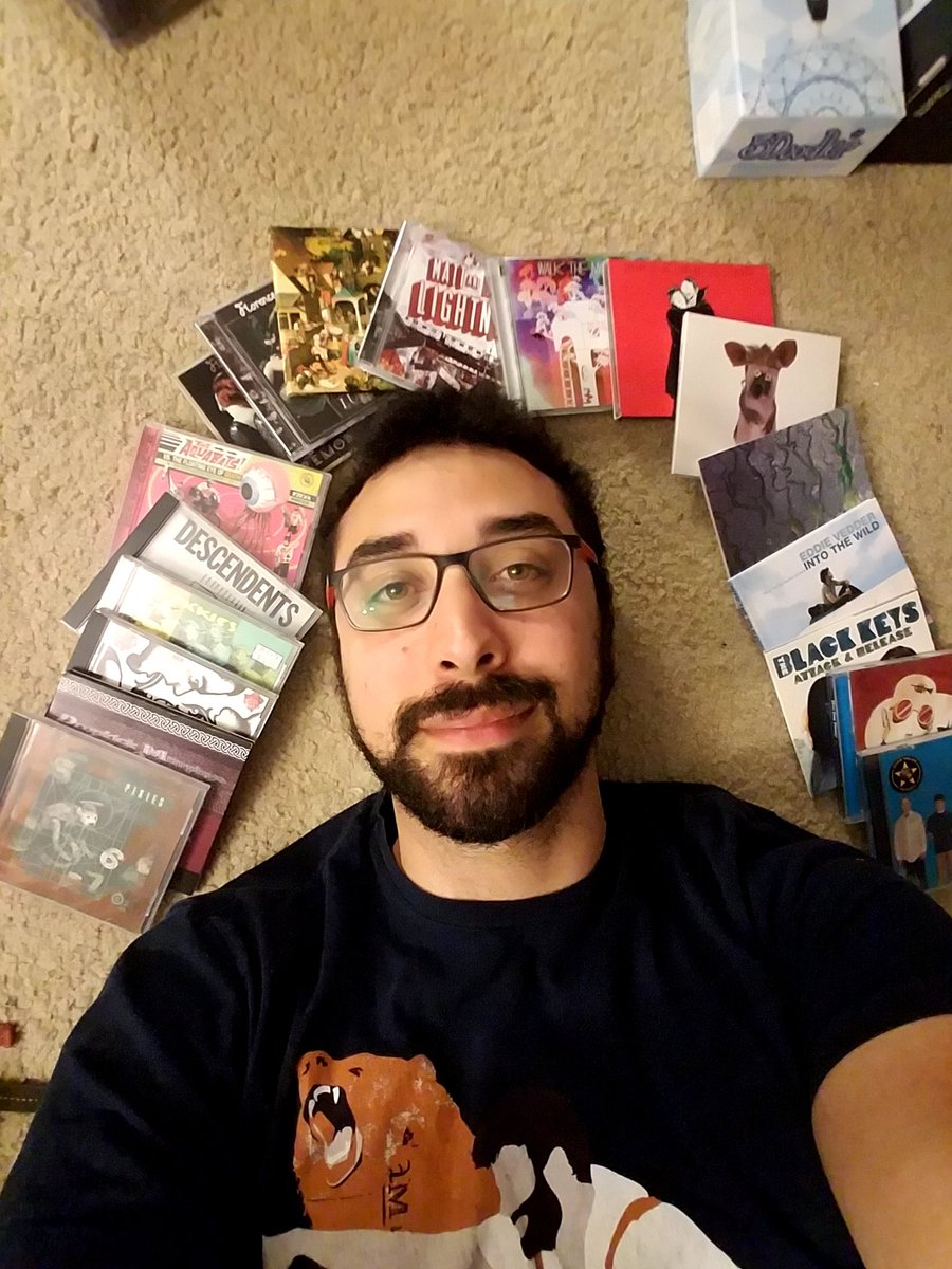 Eddytothemax's tweet photo. Me as I lay listening to the last minutes of 95.5 @WBRU last night surrounded by how they influenced my life. #untilthend #WBRUFOREVER https://t.co/aRvjPdxqam