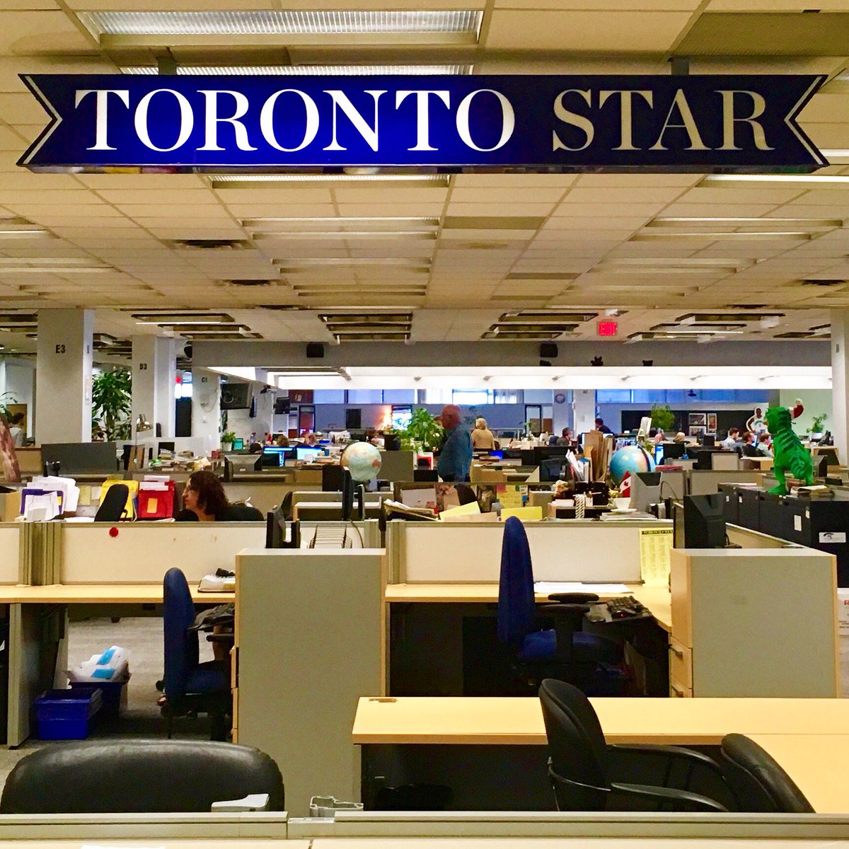 ebrait's tweet image. Today was my last day at the Toronto Star and I miss the crazy talented folks there already. Thanks for a great year TStar!