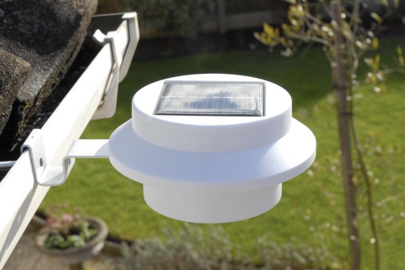 Solar gutter lights are one of the best products to illuminate the outside of your house. ow.ly/tEJi30eF1Ru