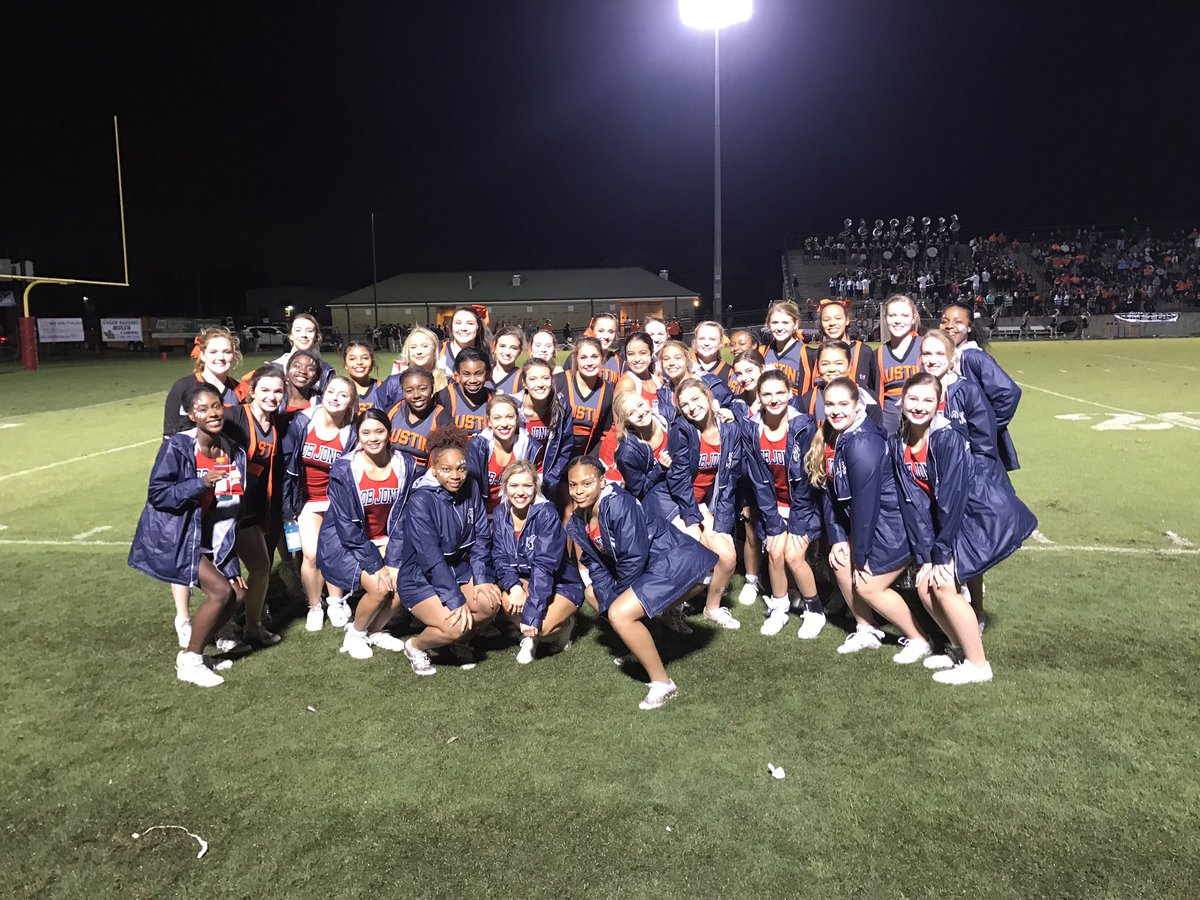 BJ and Austin Cheer. Great sportsmanship ❤️💛