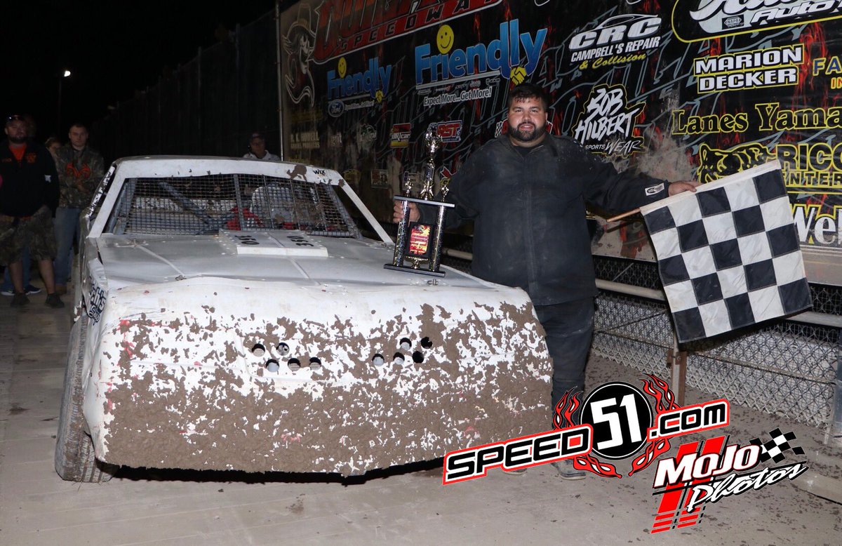 OutlawSpeedPR's tweet photo. #HobbyStocks @OutlawSpeedPR Marc Minutolo scored another 2017 feature win. (https://t.co/NINrPjeNjw / MoJo Photos) https://t.co/JSxb31FvHc