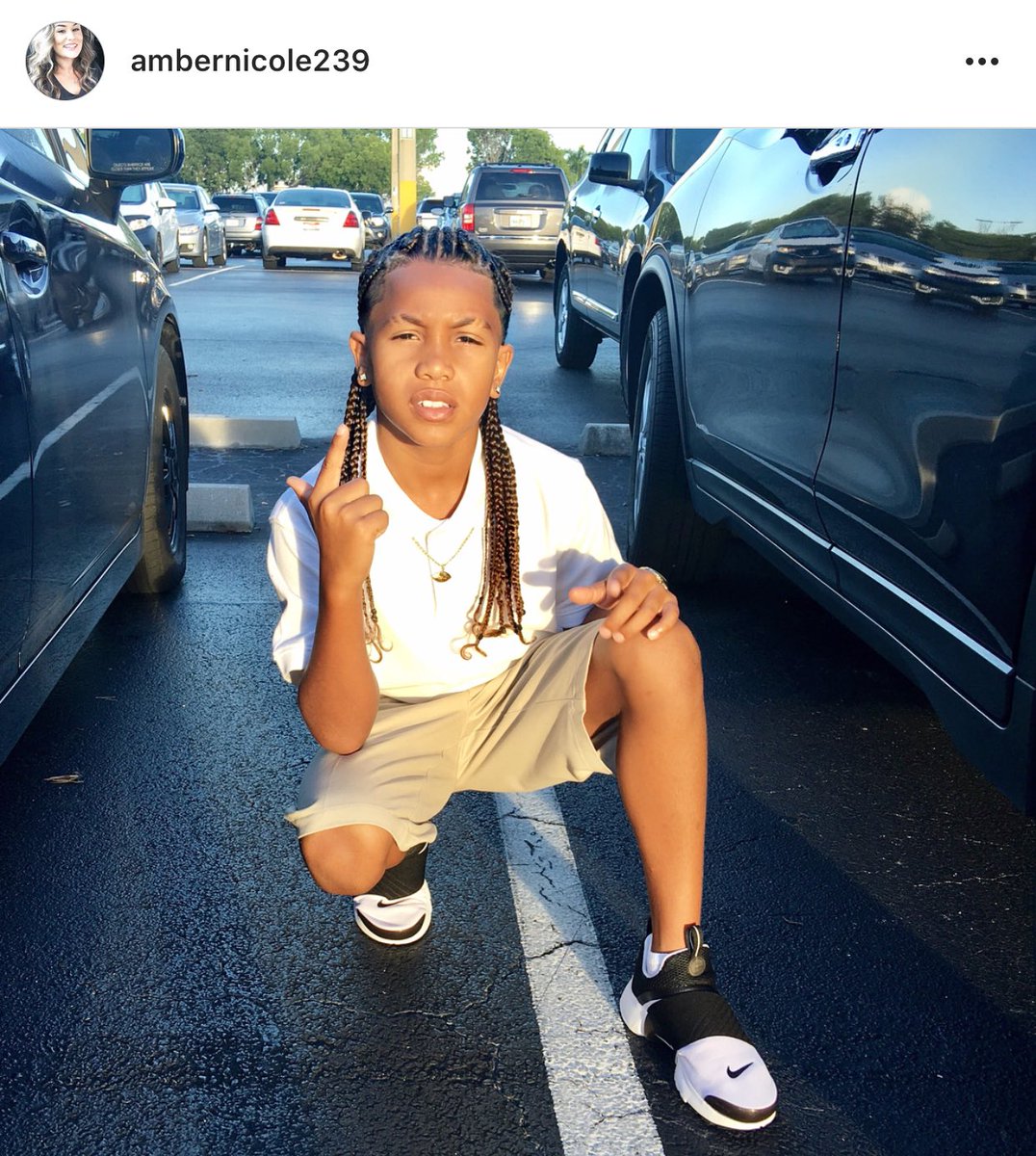 shaylastarrr's tweet photo. SERIOUSLY THE CUTEST LITTLE BOY I EVER DID SEE!!!!!! #themlocks https://t.co/AhktytQsbg