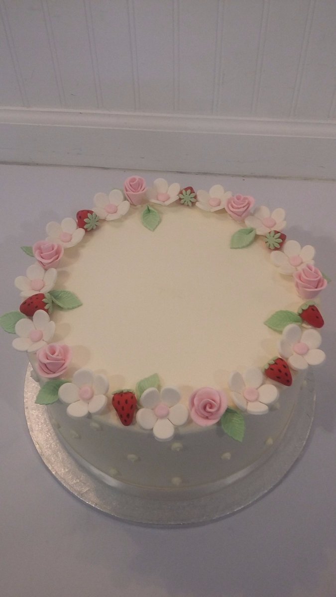 Ytpcakes's tweet photo. Here's a little bit of eye candy for all you guys and gals! EAT YOUR HEARTZ OUT! https://t.co/eyWfR1Ne1x