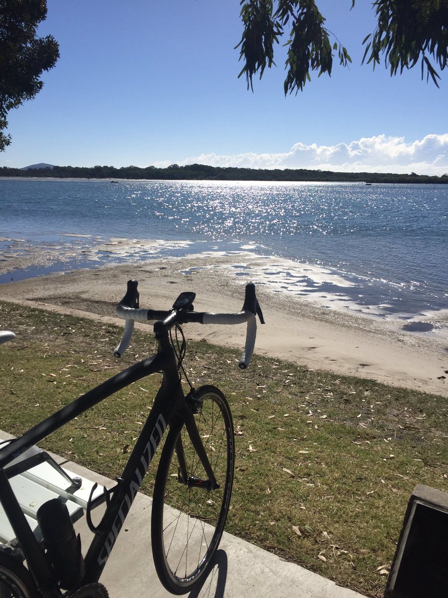 Allyhunter's tweet photo. Dr prescribed steroids for allergic reaction yesterday - I totally fly like a machine on my bike today. #callmeLance #zoomzoom #prescription https://t.co/TEk3LjCpHy