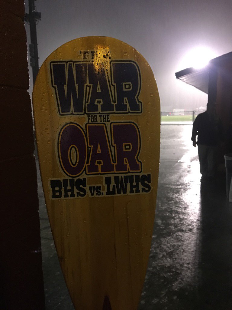 BelleviewSports's tweet photo. Belleview retains the Oar with a 13-3 win over Lake Weir!!! https://t.co/F8yalMdS4c