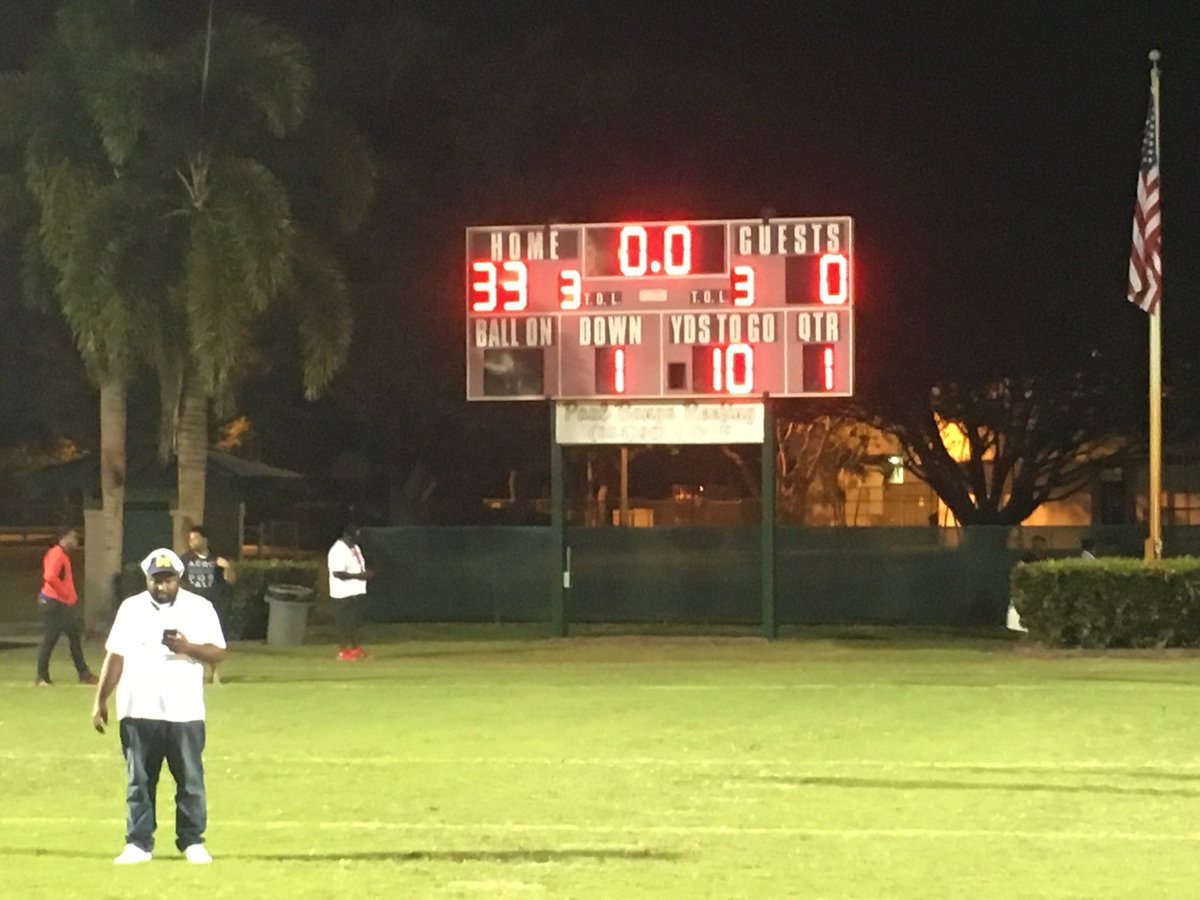 CoachSteveDavis's tweet photo. Plantation Colonels 33
Blanche Ely Tigers 0
Final 
#CodeRED https://t.co/zC7FyrC9BM