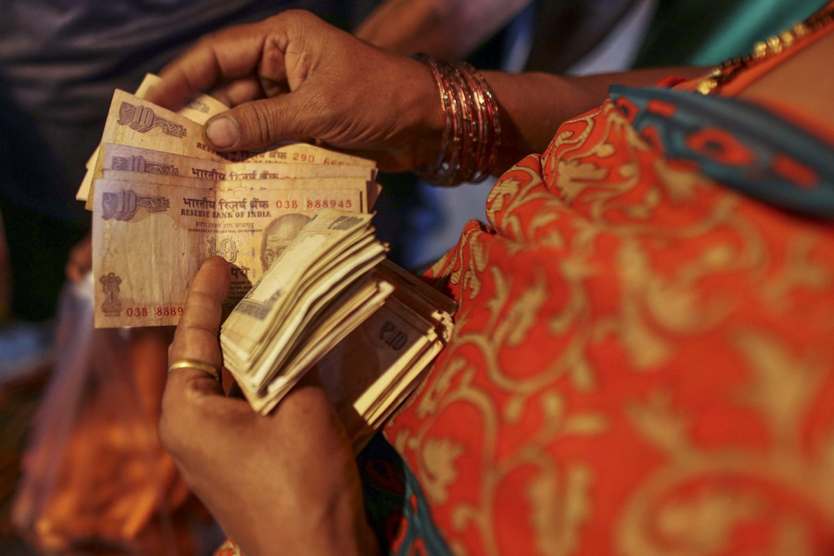 business's tweet image. Corruption is still a problem 10 months after India's cash ban bloom.bg/2vSOI4F