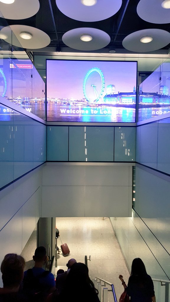 NativeTravel_'s tweet photo. Welcome Home. #London @HeathrowAirport @British_Airways #Heathrow #UK https://t.co/Y0UfkthwnI