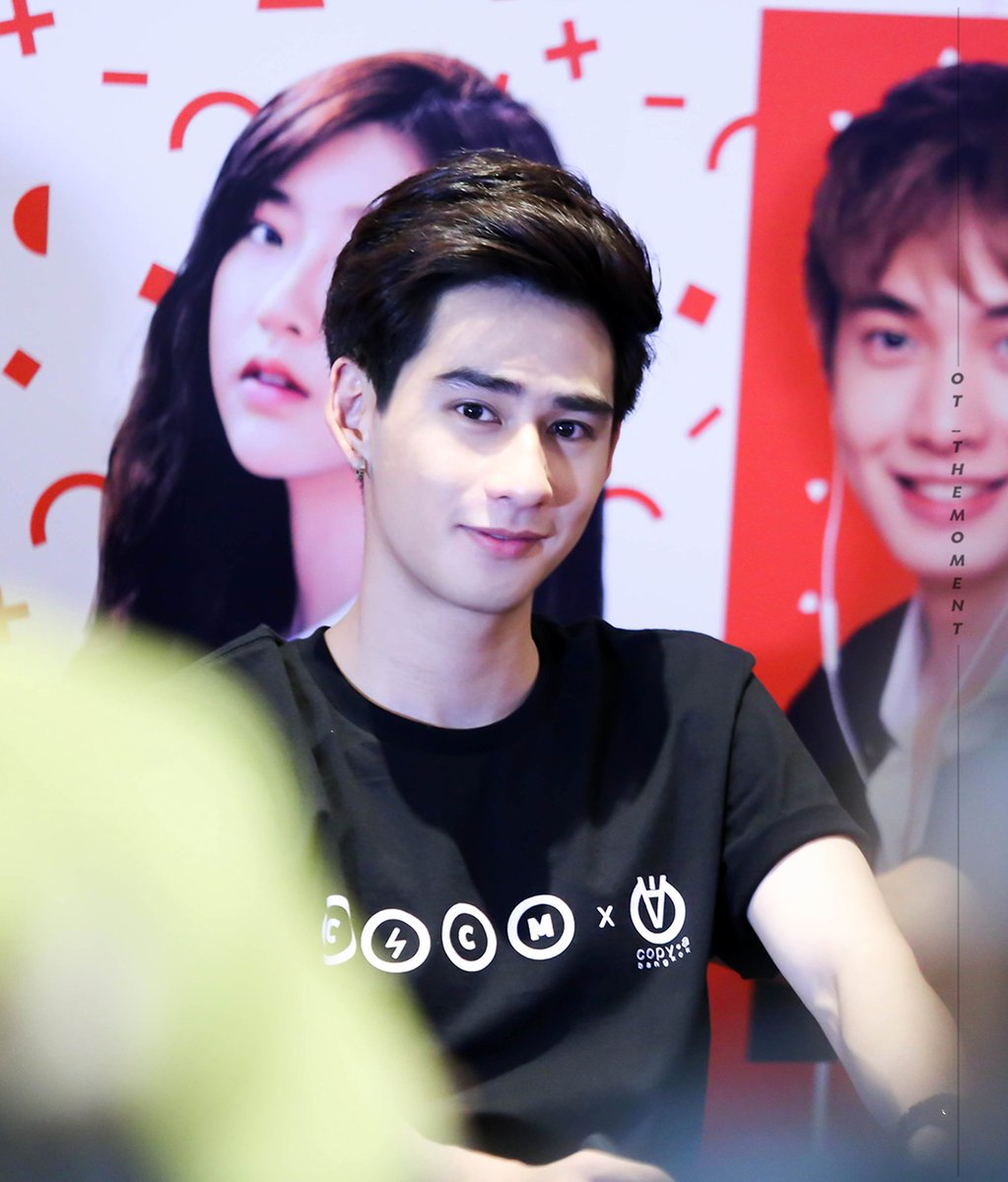 ot_themoment's tweet photo. ฝนตกบ่อย.. พี่ไม่มีร่มให้กาง มีแต่ร่างให้กอด ❤😚
#MIRlastjourney  
#MakeitrightSS2 
#toeysittiwat 
#ImerbSittiwat https://t.co/RWo689TEIw