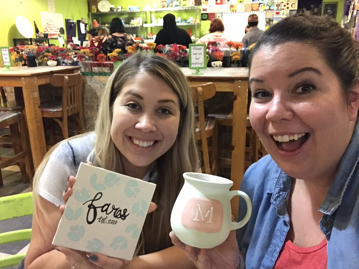 mariadwilliams's tweet photo. making memories, and pottery, with this friend. . 💕🎉☺️ https://t.co/uFW1mGWocD