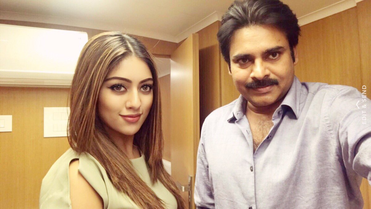 ItsAnuEmmanuel's tweet photo. Here's wishing a man of few words with simplicity, grace and a selfless heart a very happy birthday! #HappyBirthdayPowerStar ❤🙏🏼🌟 https://t.co/lfz8Av8YOb