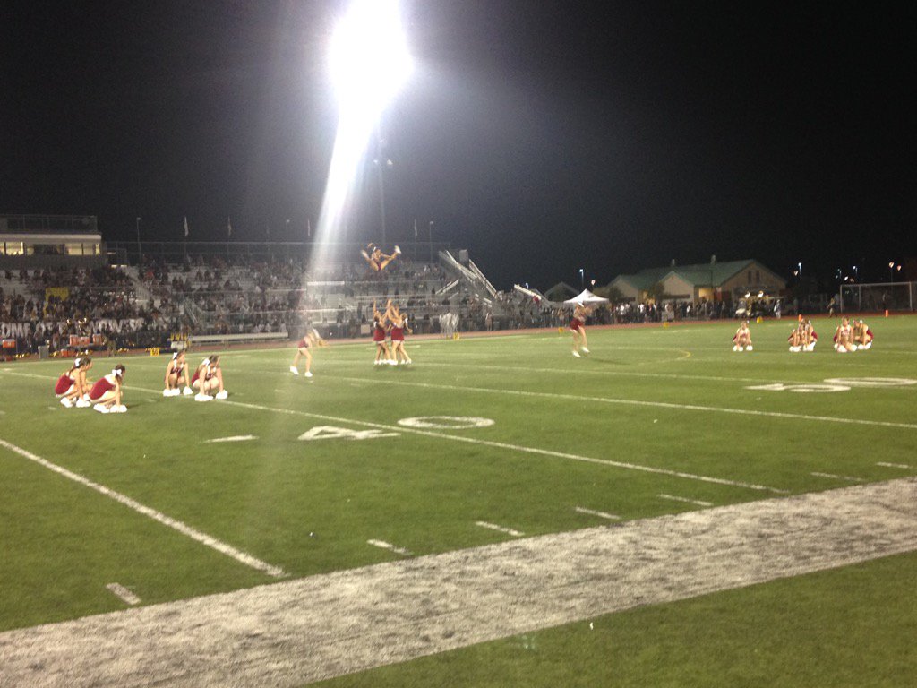 _mpearson01's tweet photo. Love the energy of @VHSCrusherettes tonight.  Great job ladies.  #crushedit @VHSATHLETICS https://t.co/hoBhYnUwdE