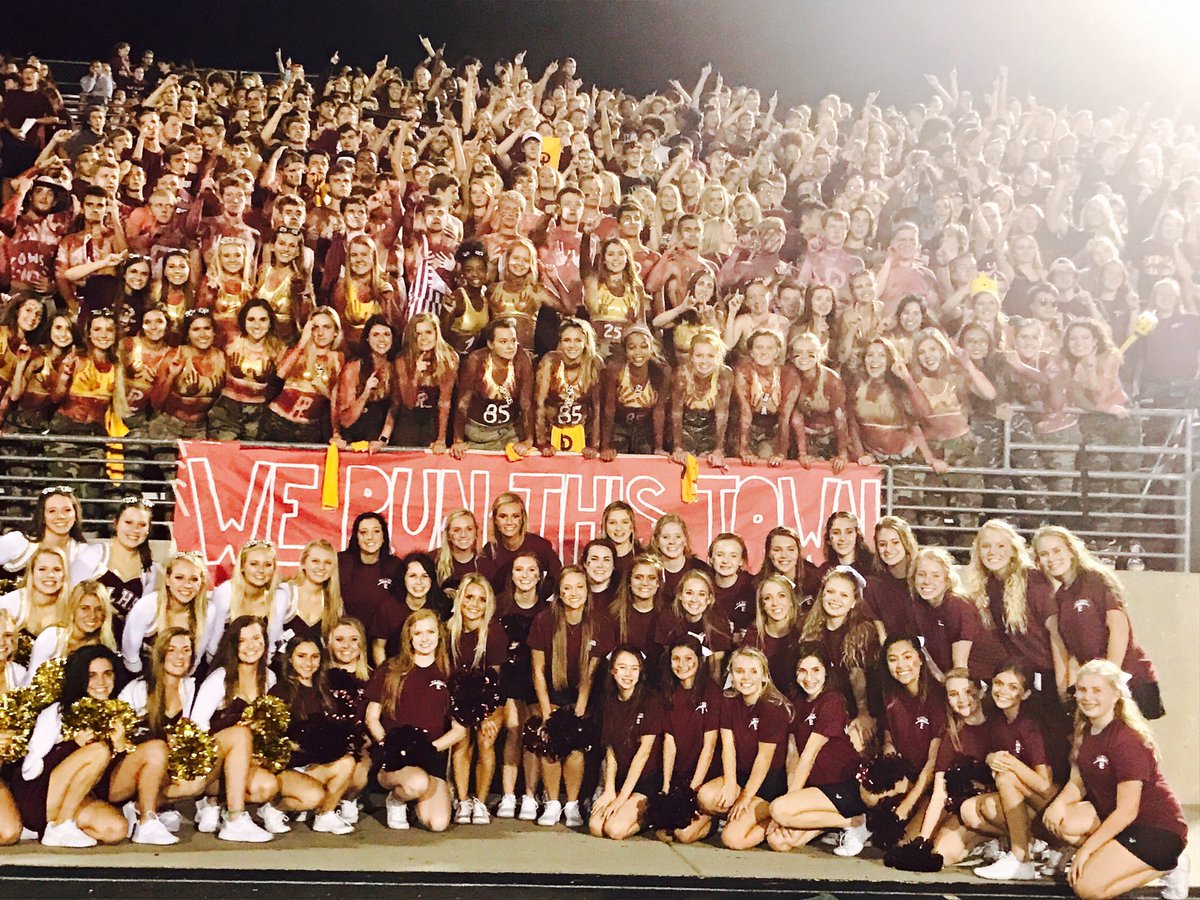 staciakapalka's tweet photo. What a game! Congrats @papiofootball on your win! #OhWhenMaroon πππ https://t.co/9AecnZhvuI