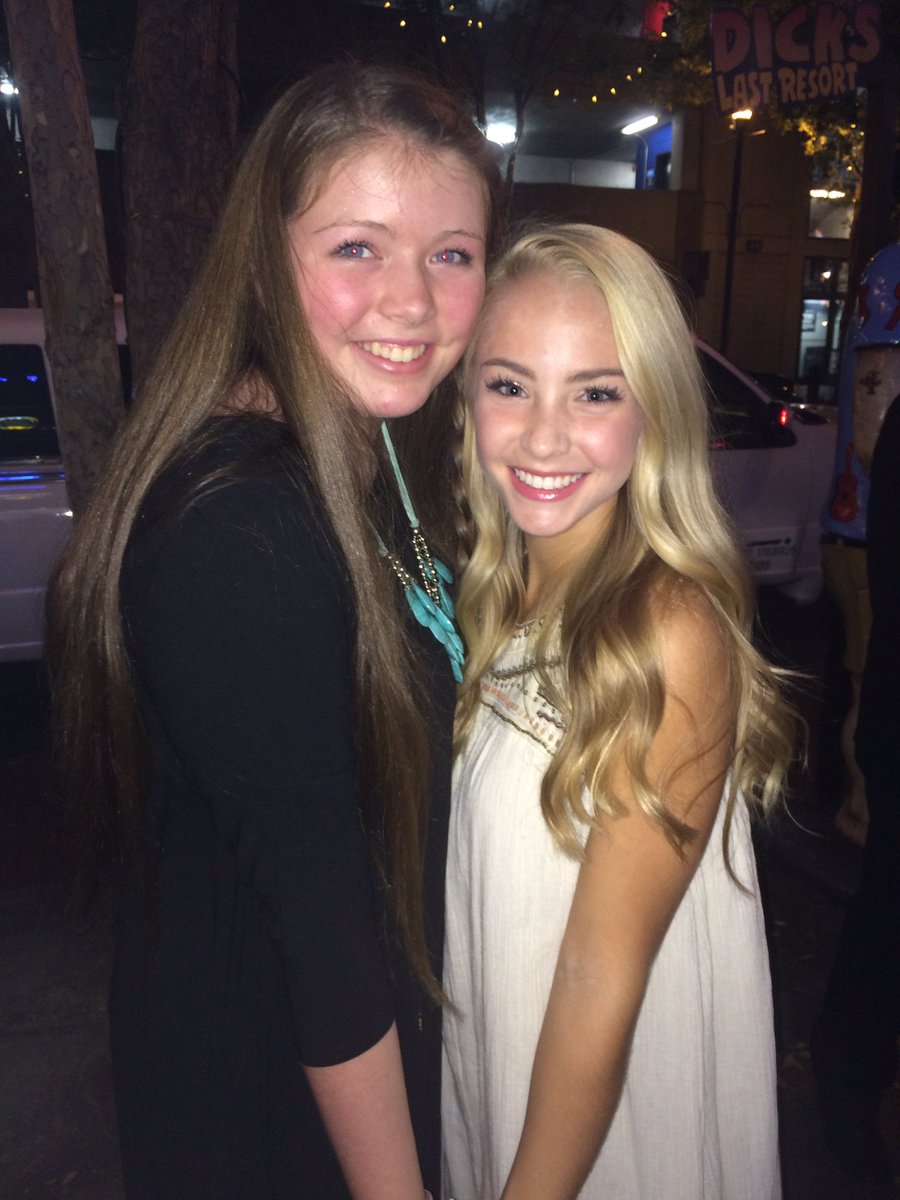 HAPPY BIRTHDAY TO MY LOVE <a href="/bridgetteliede1/">Bridgette</a> 💞😍🎊⭐️💓🎉 I ADORE YOU!! I hope this year is all the bests in the world- it's what you deserve!!💞💞