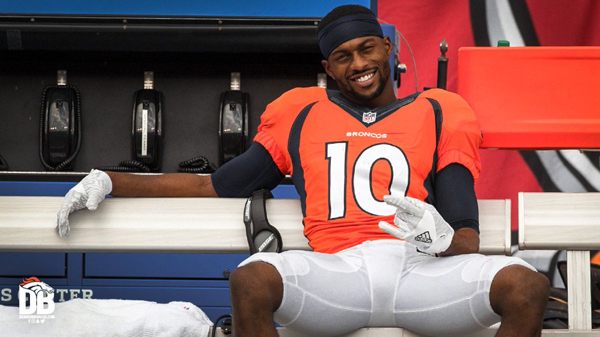 Broncos's tweet photo. 10 days. #BeatTheChargers https://t.co/twVegDs9q0