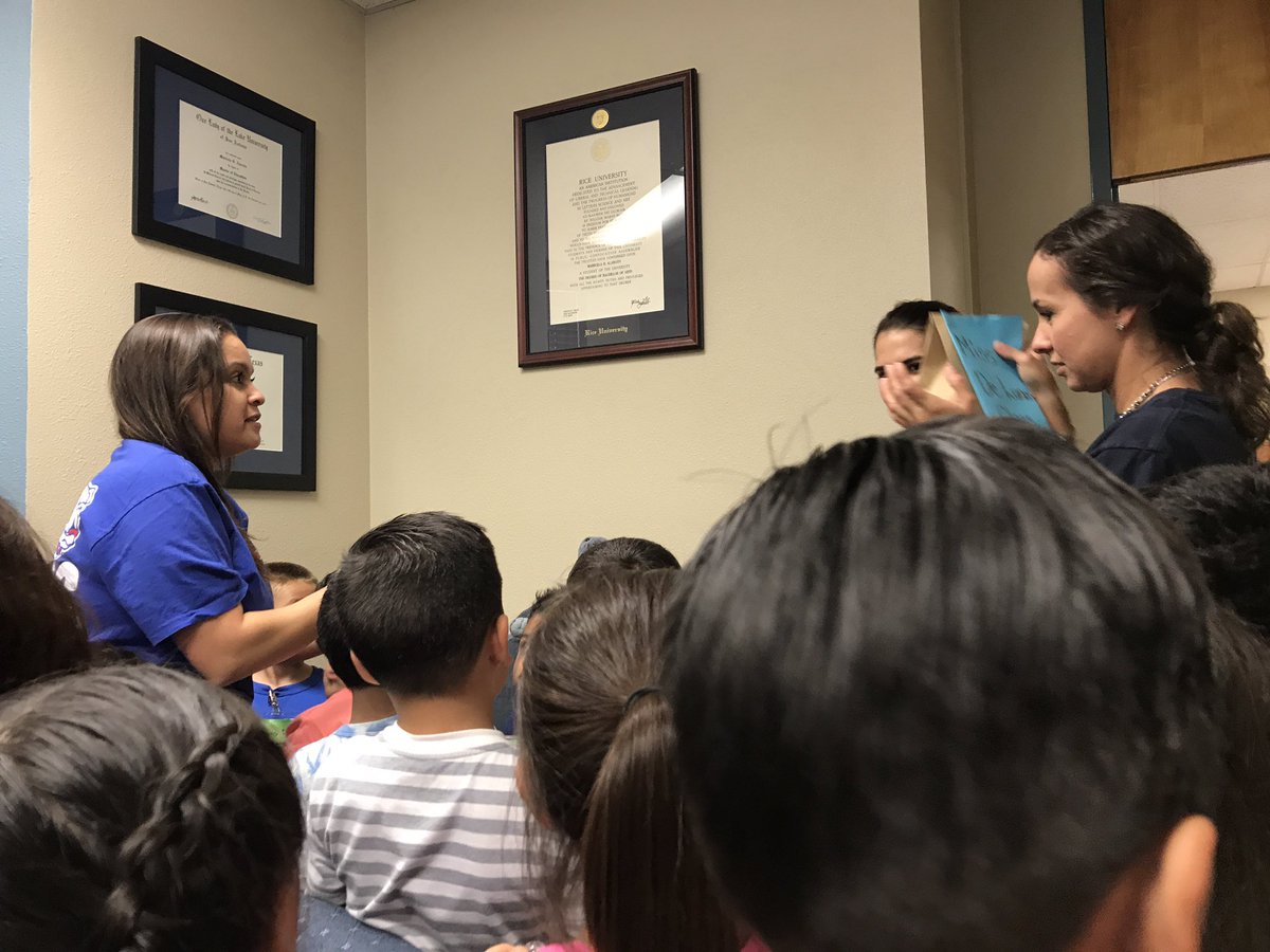 Ms_Goodday's tweet photo. Inspiring me "to dream more, learn more, do more and become more" #JQadams #NISDinspired @NISDKnowlton @lapulgita1014 https://t.co/5yeq2PlCJA
