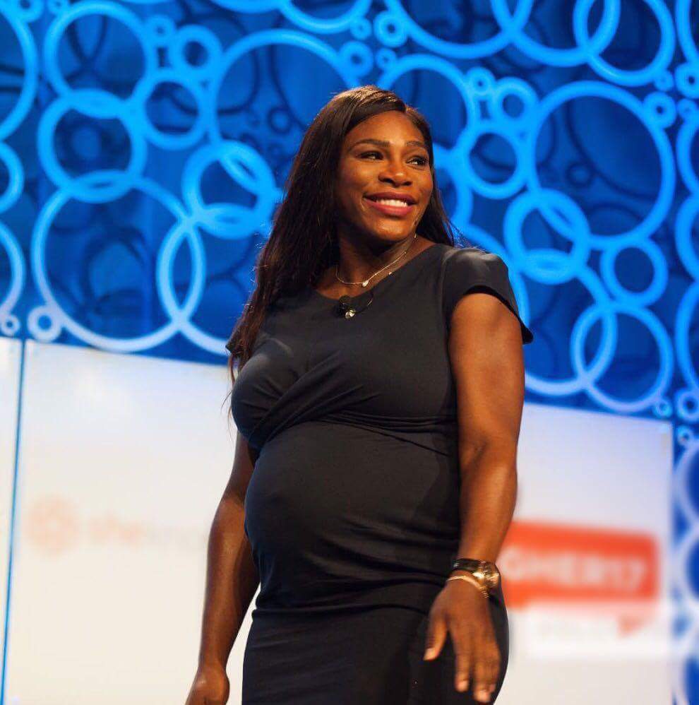 LAfricaniste's tweet photo. @SerenaWilliams est devenue maman d'une petite fille.
Félicitations Championne!!! https://t.co/LZzhfbhGwc