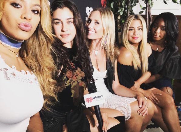 iHeartRadioCA's tweet photo. #Harmonizers! Your girls @FifthHarmony have the #WhatsTrending track w/ #Angel this weekend on the #iHeartRadioTop20! https://t.co/6q1t4vqchS