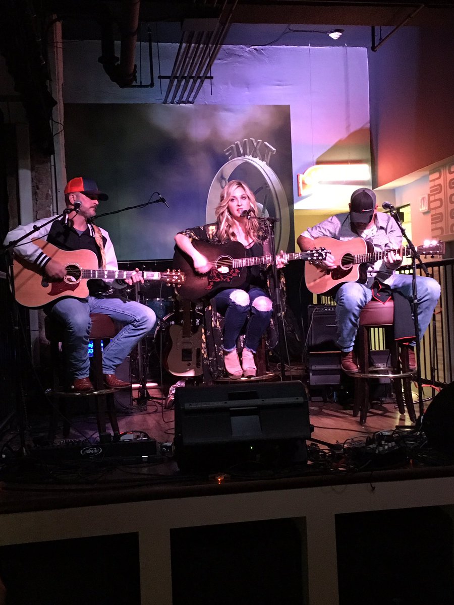 teralee_'s tweet photo. Remember an old radio bit 'Bring Sunny Sweeny to Canada?' Well tonight @GettinSweenered played in edmonton #firsttimeinCanada https://t.co/350L98C6tg
